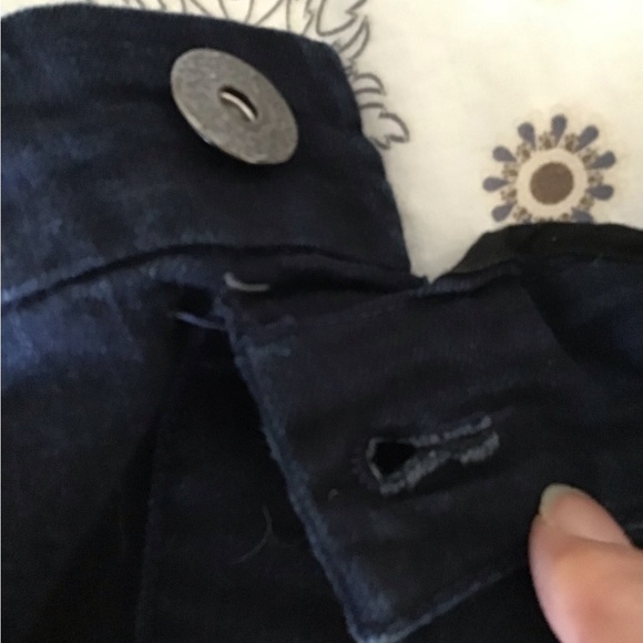 Plus Size Reitmans Capris - Picture 5 of 5